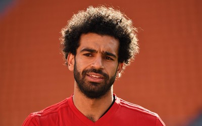 艾尚体育焦点-乔丹阿尤续约留队